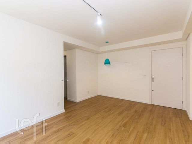Apartamento com 60m², 2 dormitórios, 1 suíte, 1 vaga, Higienópolis em Porto Alegre