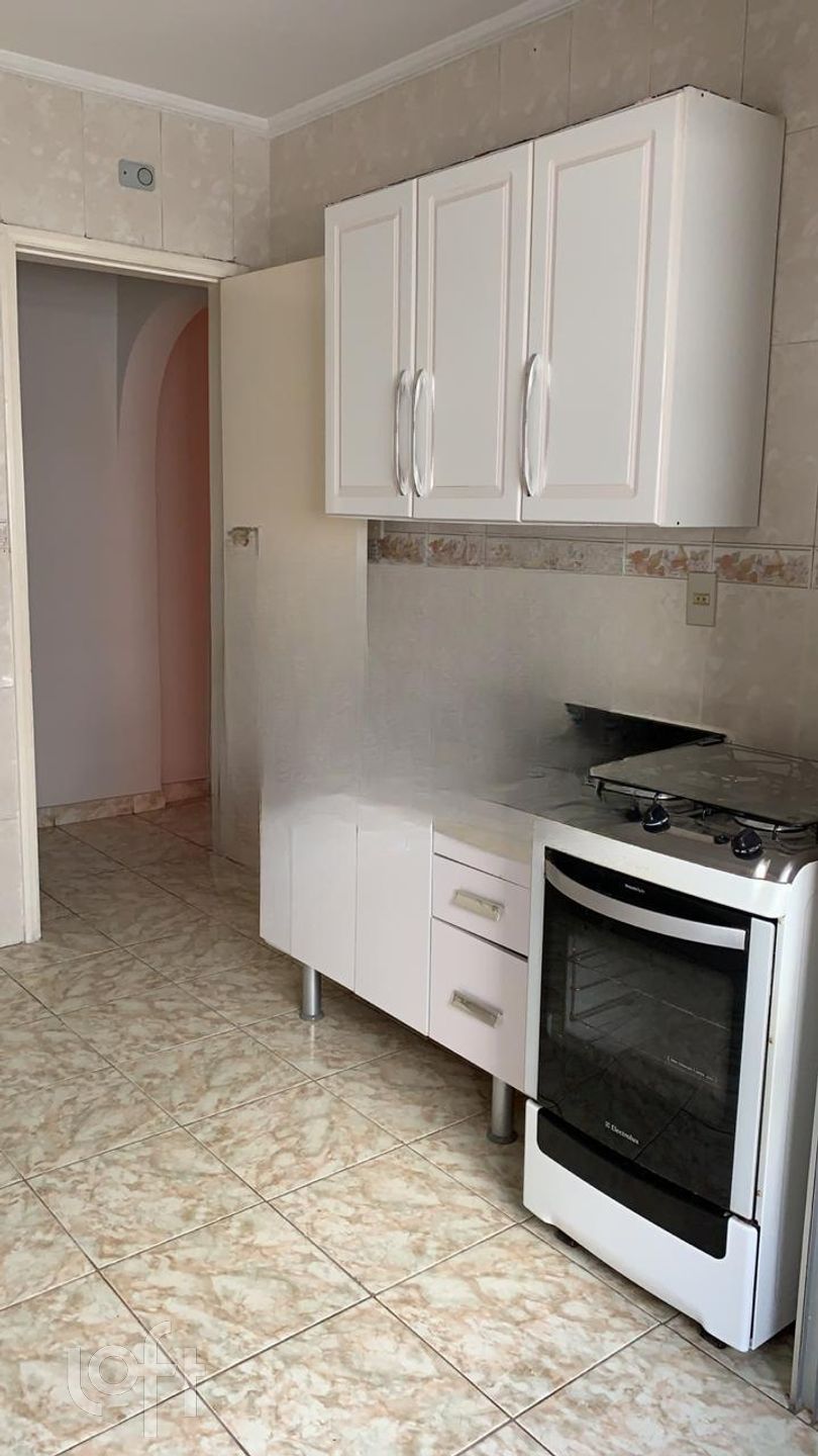 Apartamento à venda com 2 quartos, 72m² - Foto 13