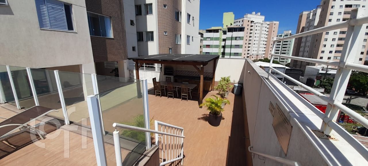 Apartamento à venda com 3 quartos, 77m² - Foto 25