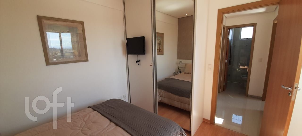 Apartamento à venda com 3 quartos, 77m² - Foto 10