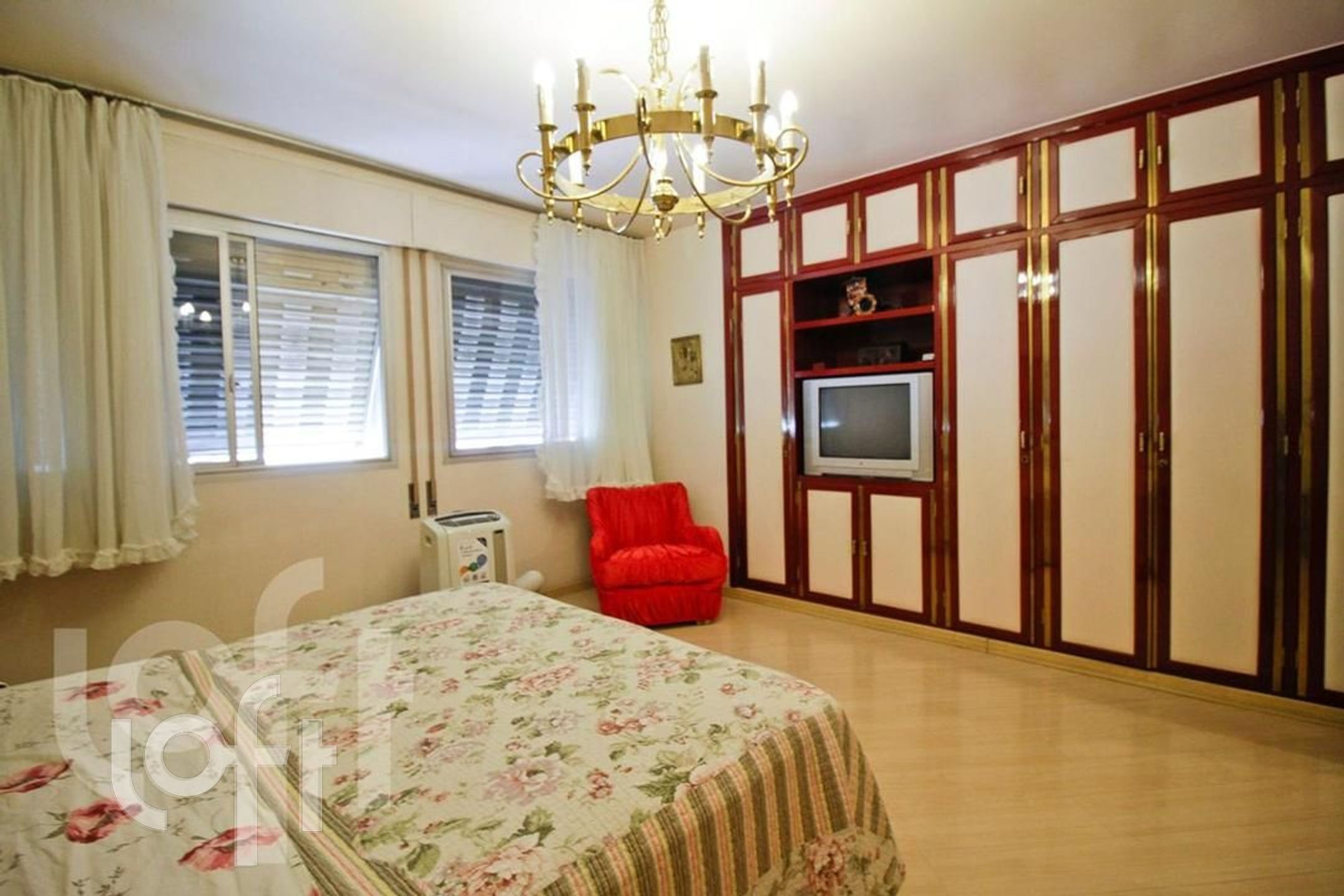 Apartamento à venda com 4 quartos, 333m² - Foto 10