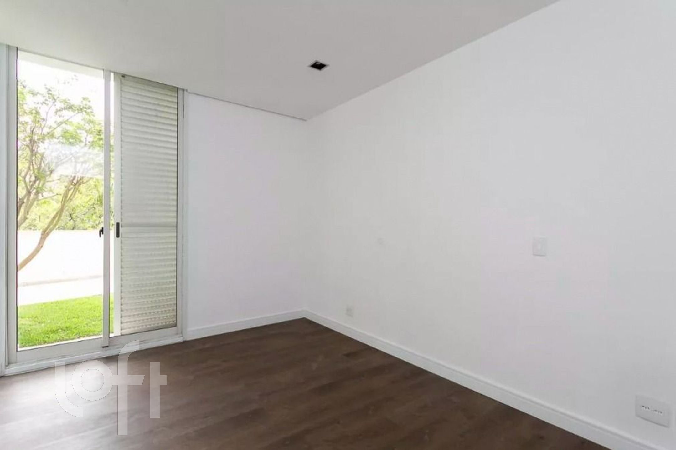 Apartamento à venda com 3 quartos, 265m² - Foto 19