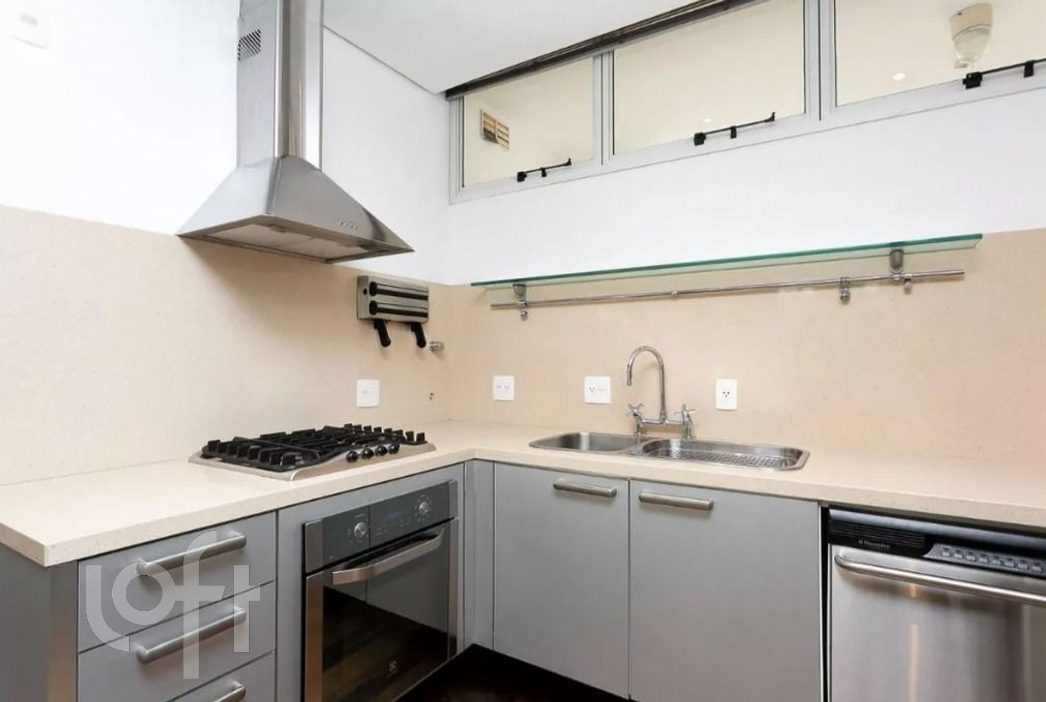 Apartamento à venda com 3 quartos, 265m² - Foto 13