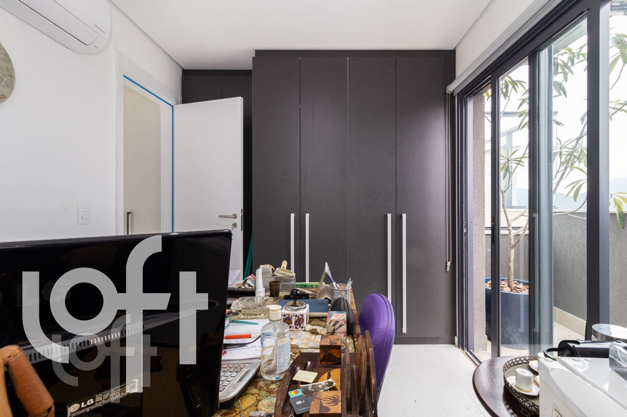 Apartamento à venda com 4 quartos, 150m² - Foto 7