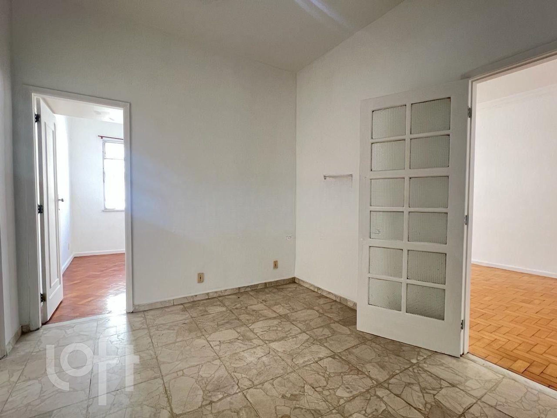 Apartamento à venda com 3 quartos, 90m² - Foto 11