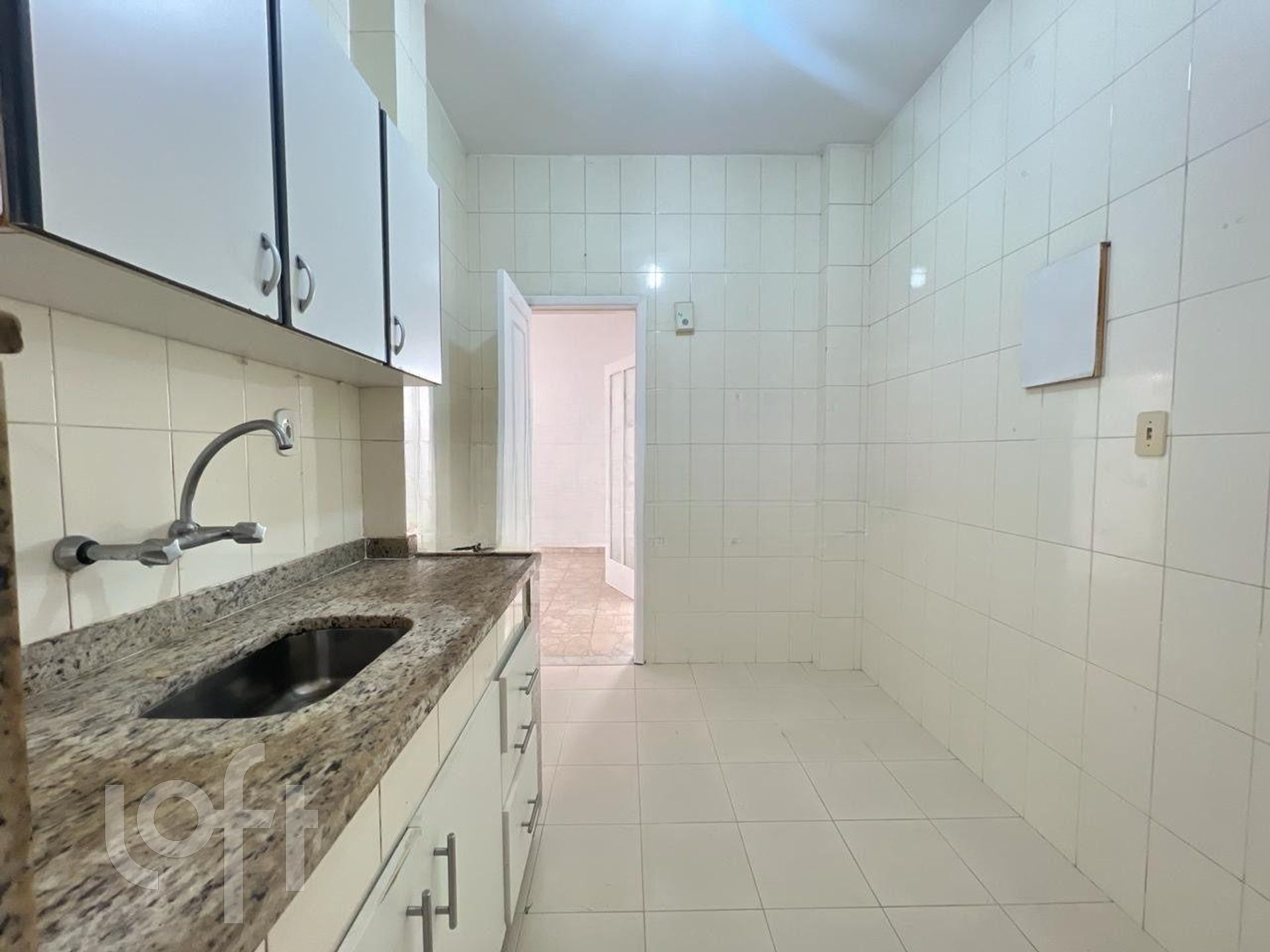 Apartamento à venda com 3 quartos, 90m² - Foto 14