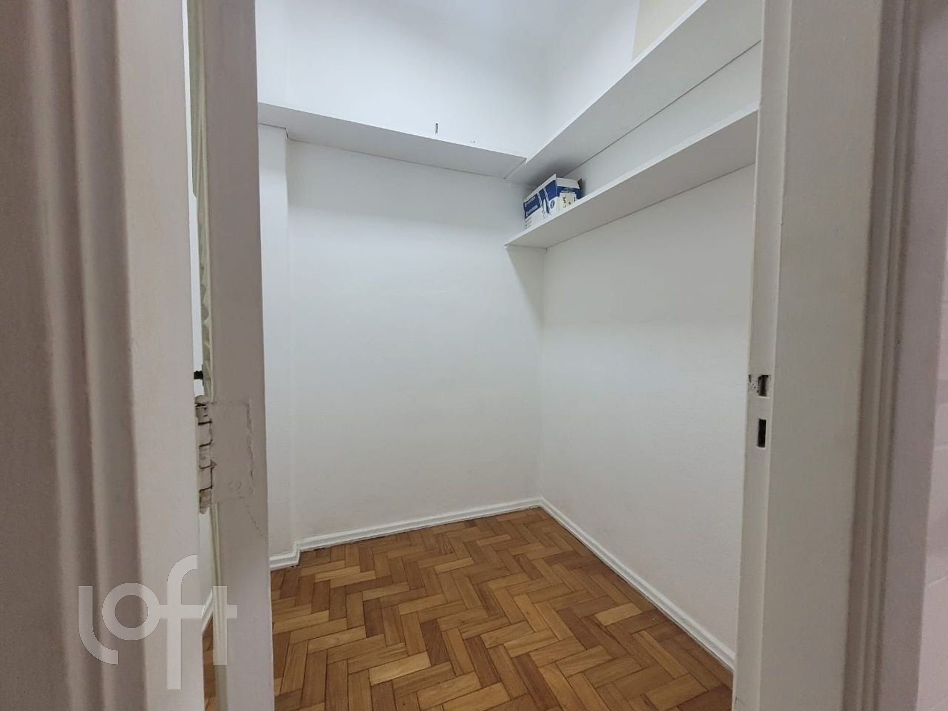 Apartamento à venda com 2 quartos, 63m² - Foto 13