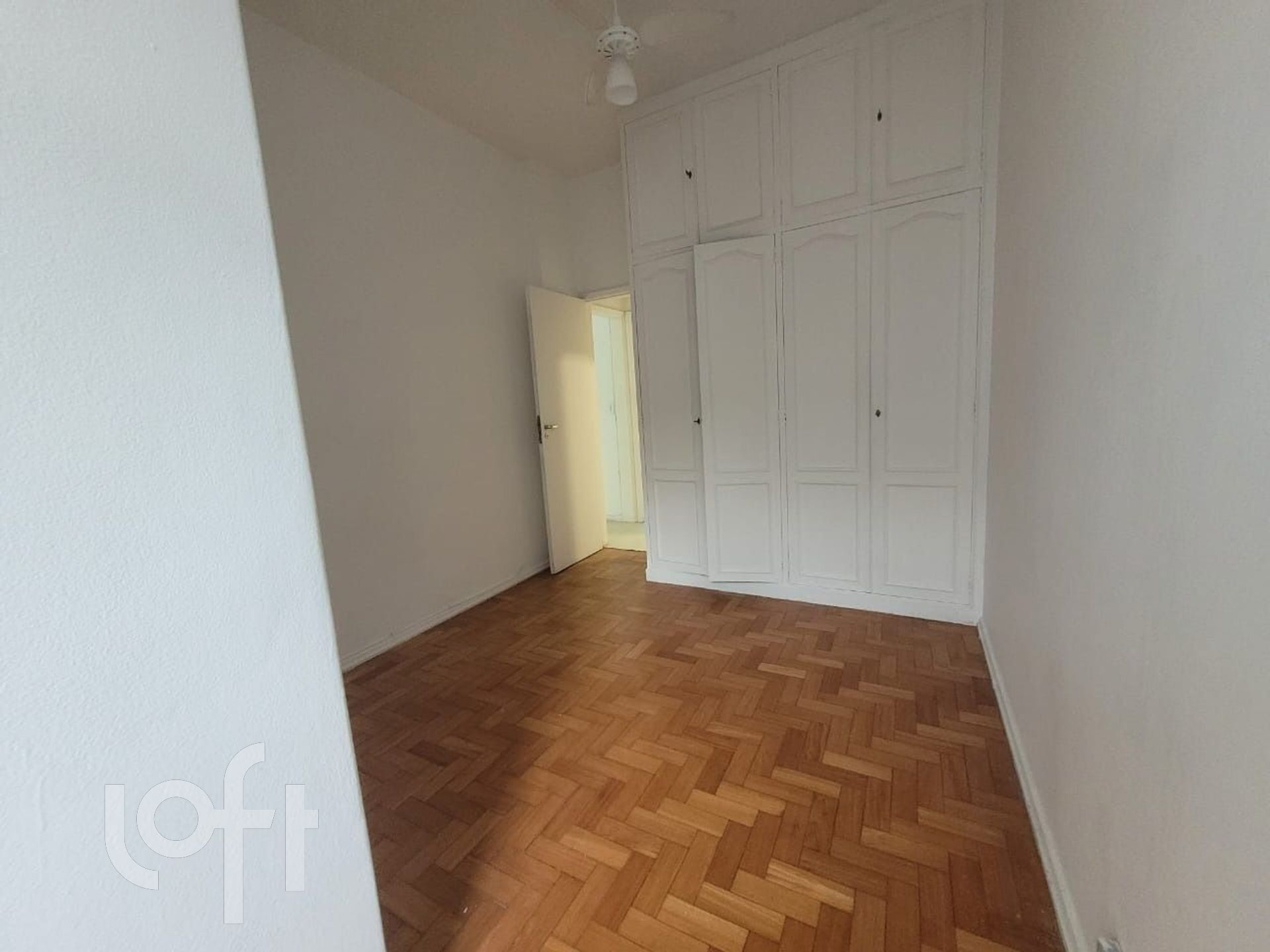 Apartamento à venda com 2 quartos, 63m² - Foto 6