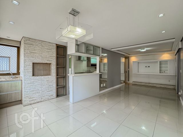 Apartamento com 94m², 3 dormitórios, 1 suíte, 2 vagas, Cristo Redentor em Porto Alegre