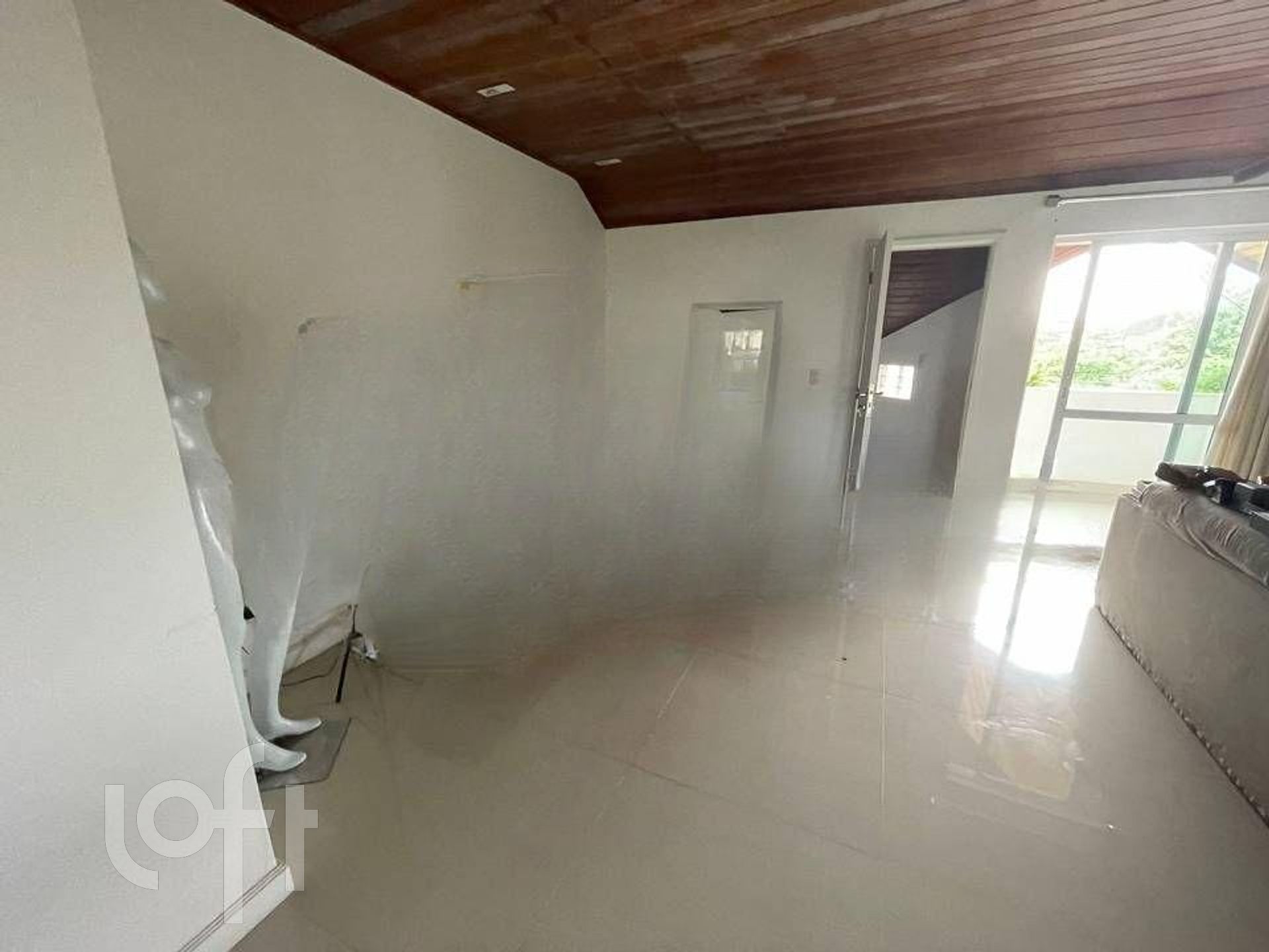 Casa à venda com 4 quartos, 480m² - Foto 27