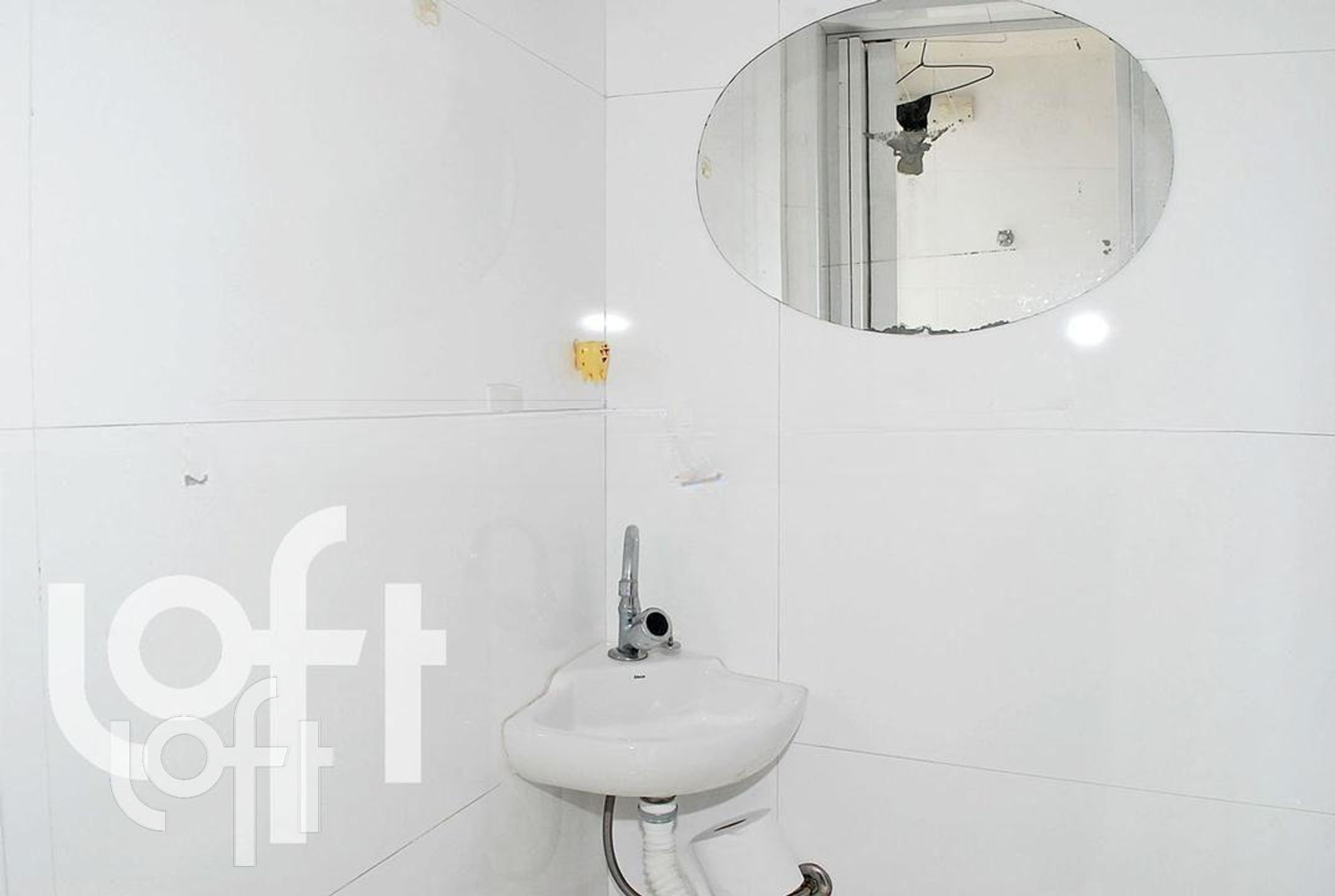 Apartamento à venda com 2 quartos, 64m² - Foto 19