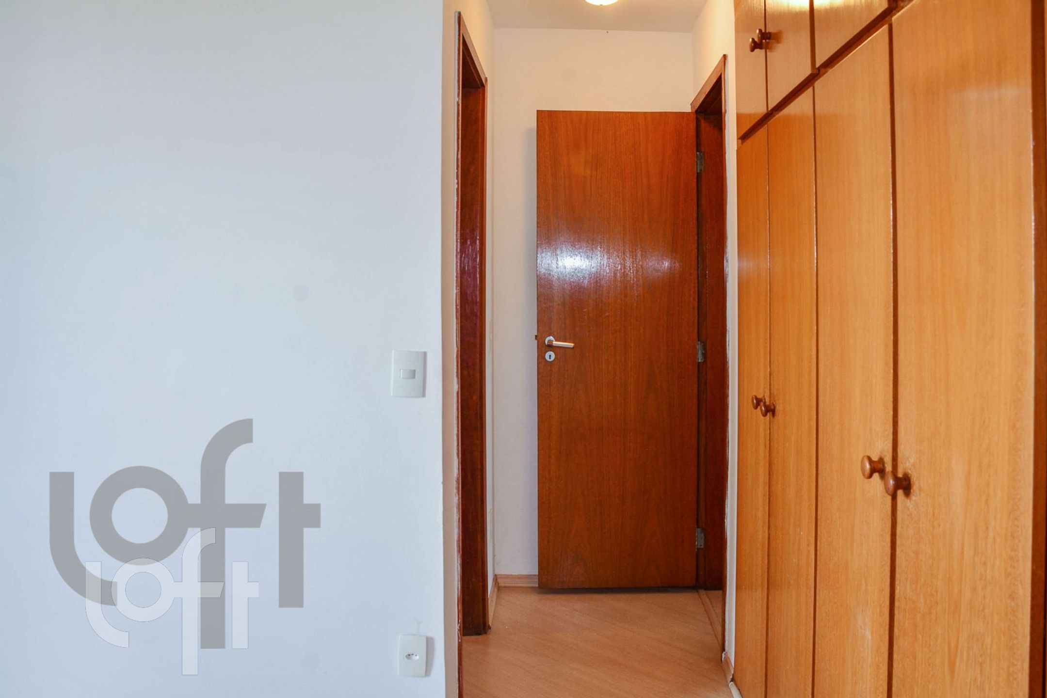 Apartamento à venda com 4 quartos, 145m² - Foto 3