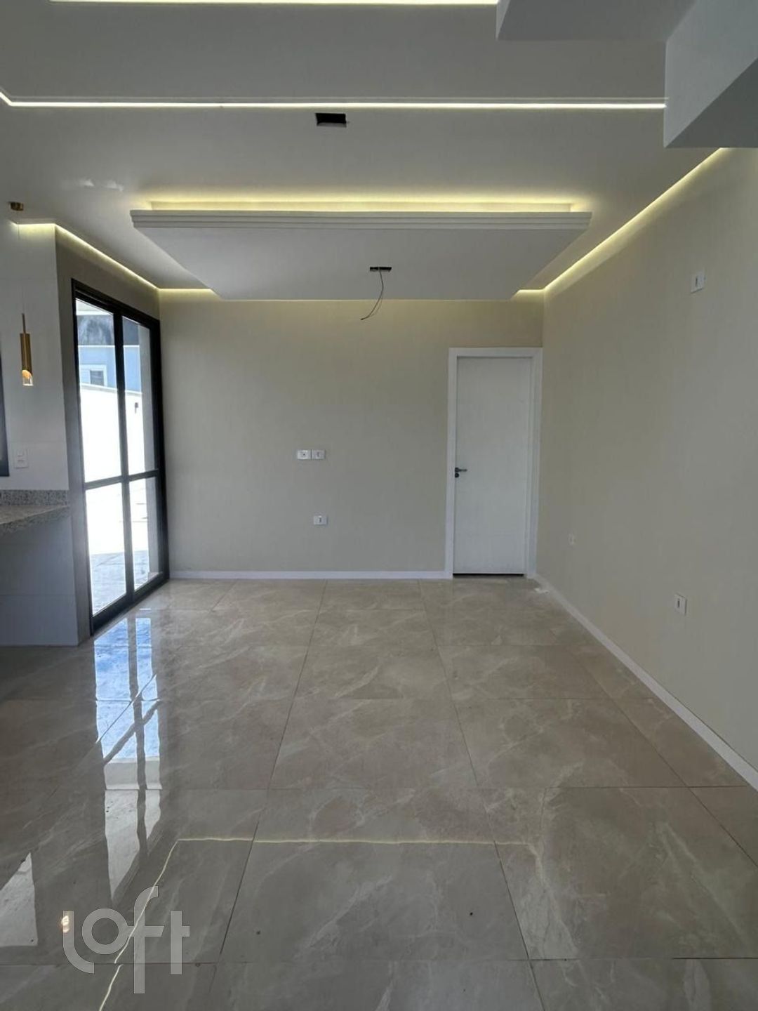 Casa à venda em Bonsucesso com 140 m², 3 quartos,