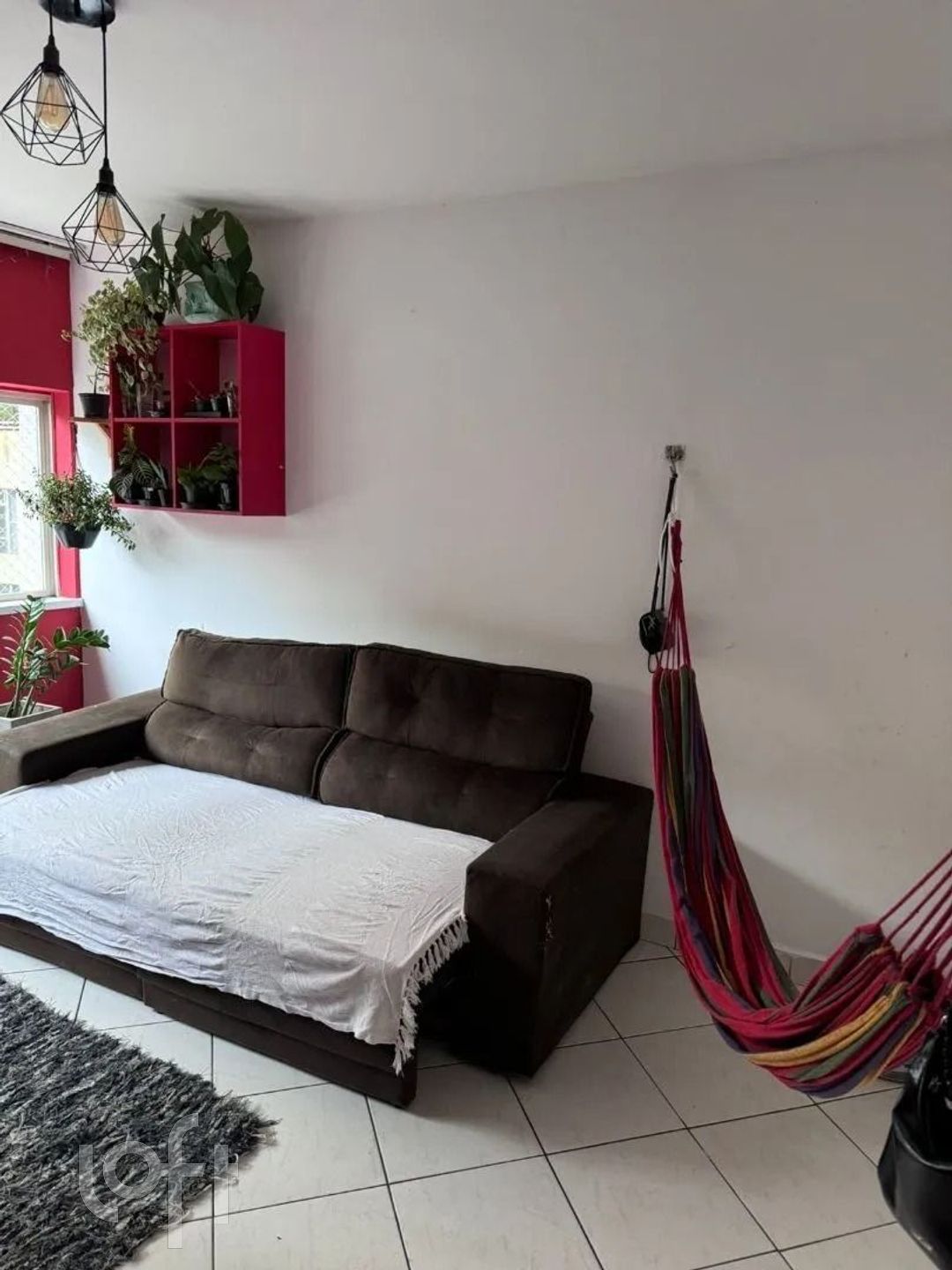 Apartamento à venda com 2 quartos, 82m² - Foto 2