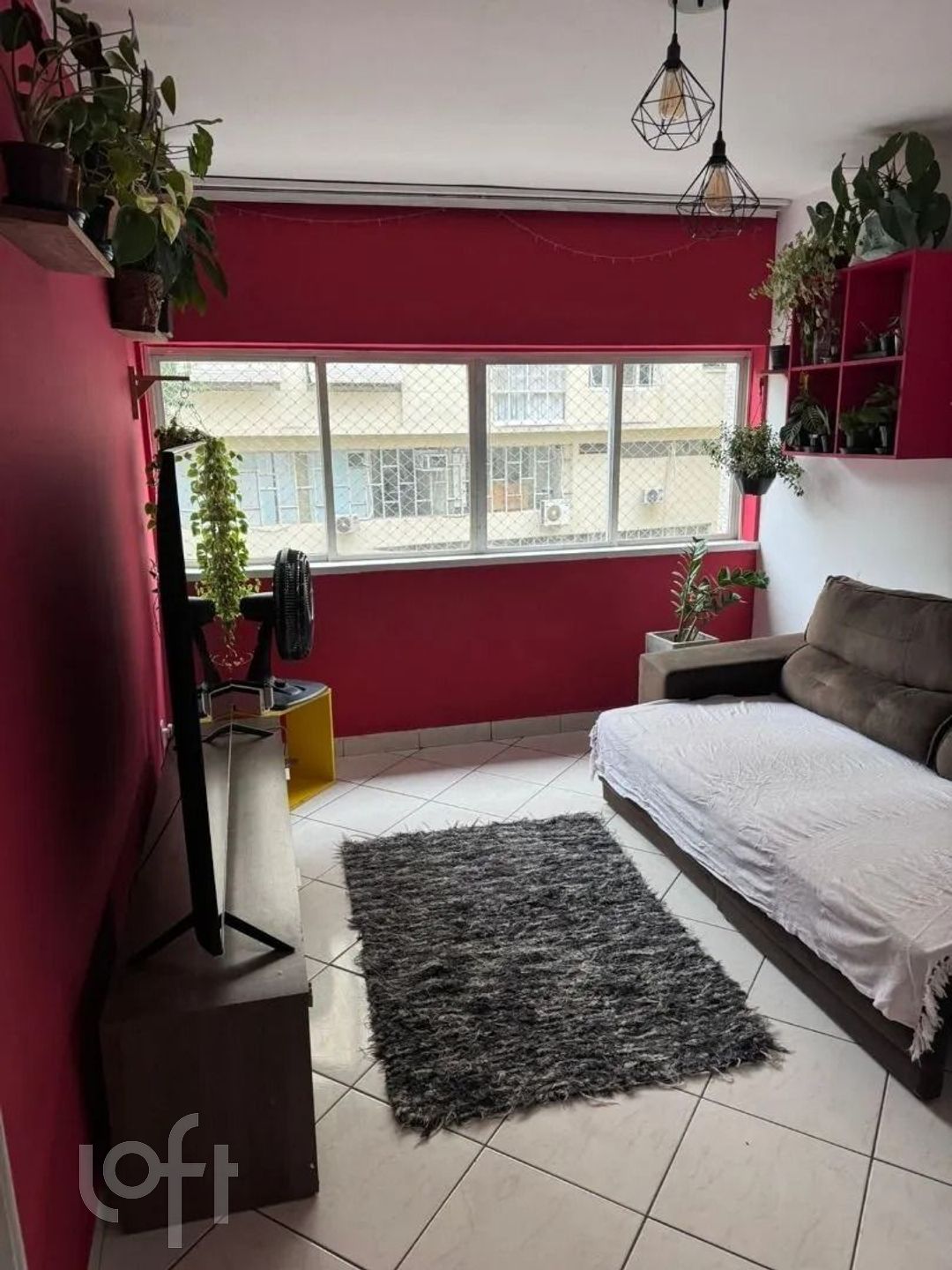 Apartamento à venda com 2 quartos, 82m² - Foto 1