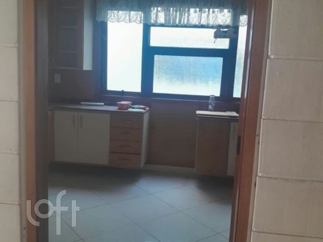 Apartamento com 187m², 3 dormitórios, 1 suíte, 1 vaga, Praia de Belas em Porto Alegre