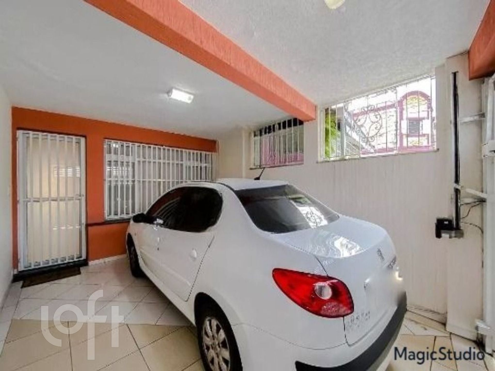 Casa à venda com 2 quartos, 110m² - Foto 2