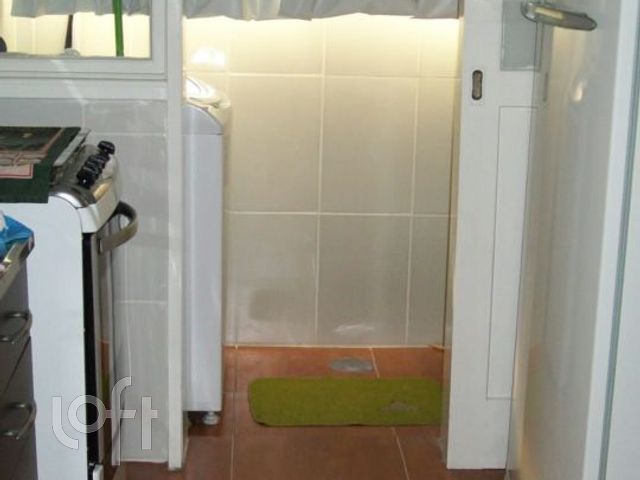 Apartamento com 66m², 2 dormitórios, 1 vaga, Menino Deus em Porto Alegre