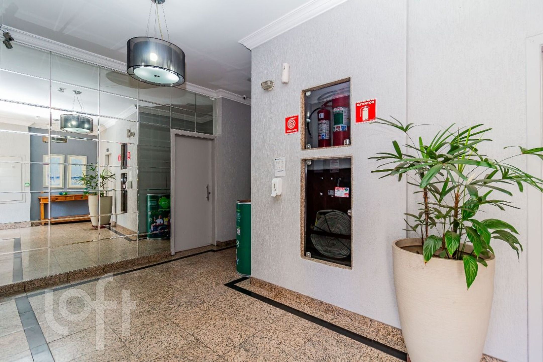 Apartamento à venda com 3 quartos, 70m² - Foto 27