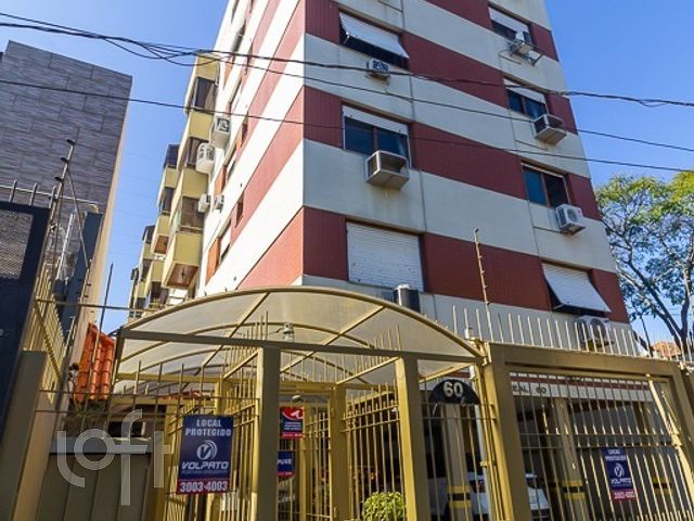Apartamento com 64m², 2 dormitórios, 1 suíte, 1 vaga, Cidade Baixa em Porto Alegre