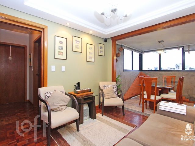 Apartamento com 76m², 2 dormitórios, 1 suíte, 1 vaga, Cristo Redentor em Porto Alegre
