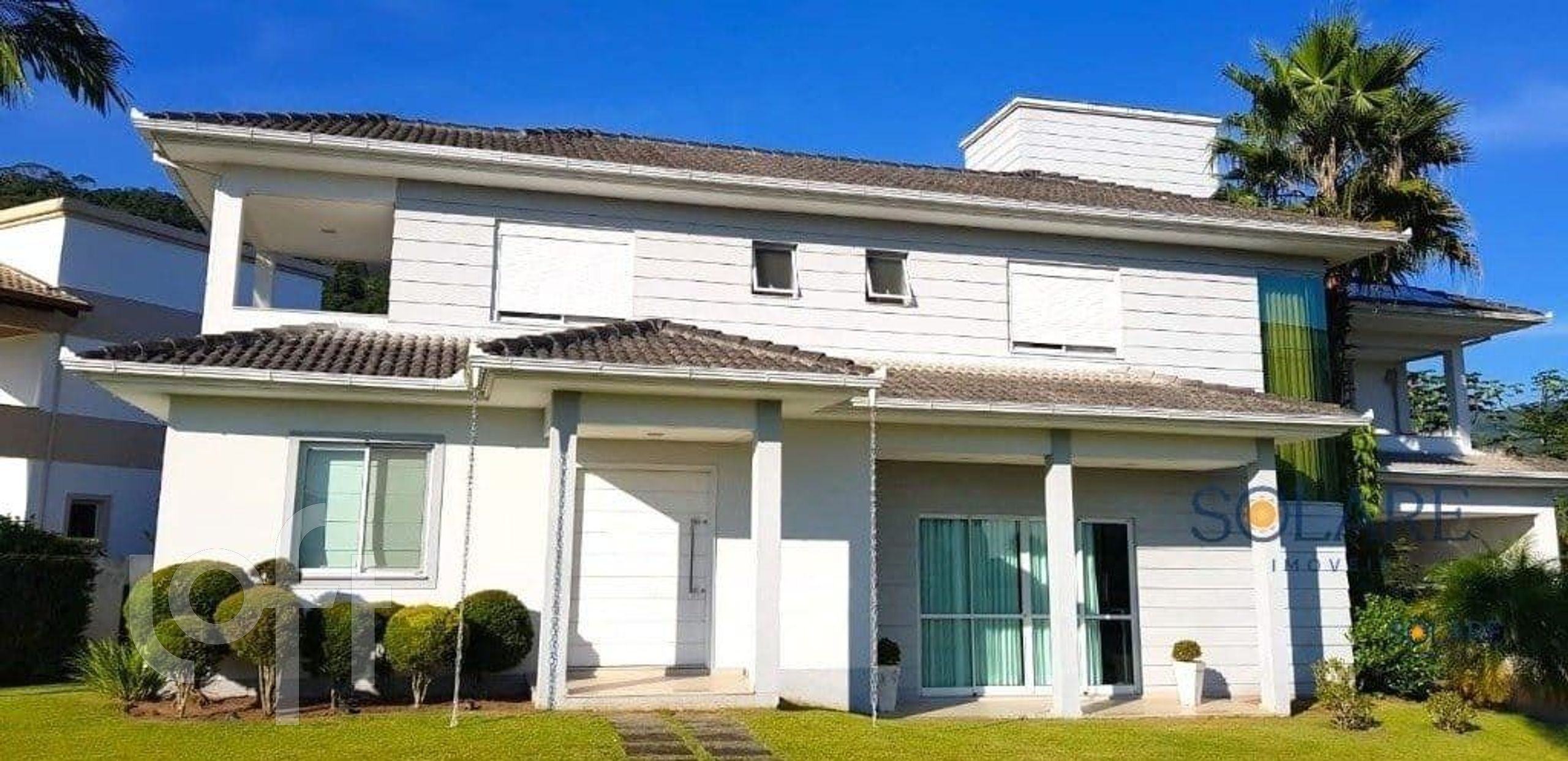 Casa à venda em Córrego Grande com 400 m², 4 quartos, 3 suítes, 4 vagas