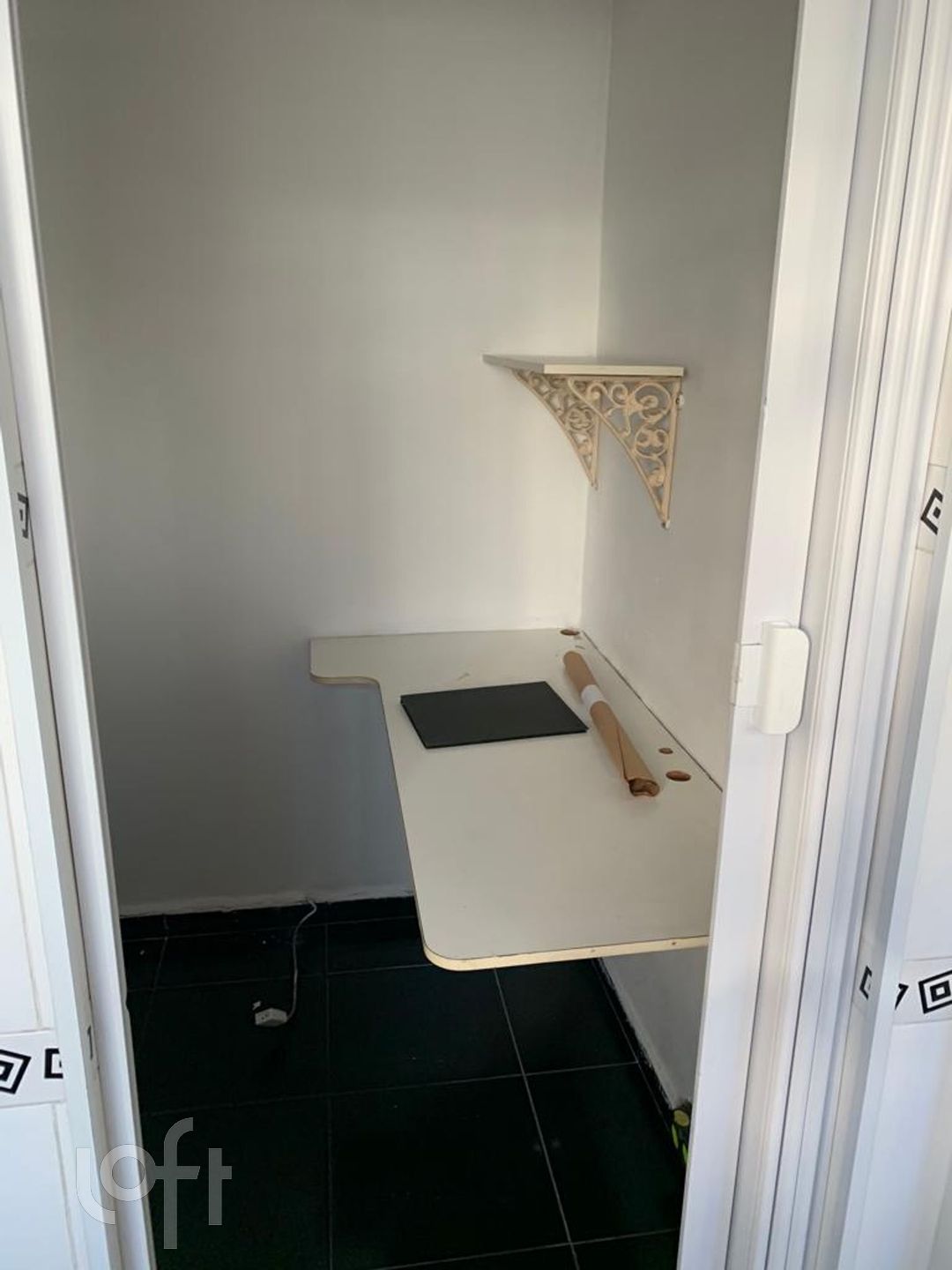 Apartamento à venda com 3 quartos, 82m² - Foto 2