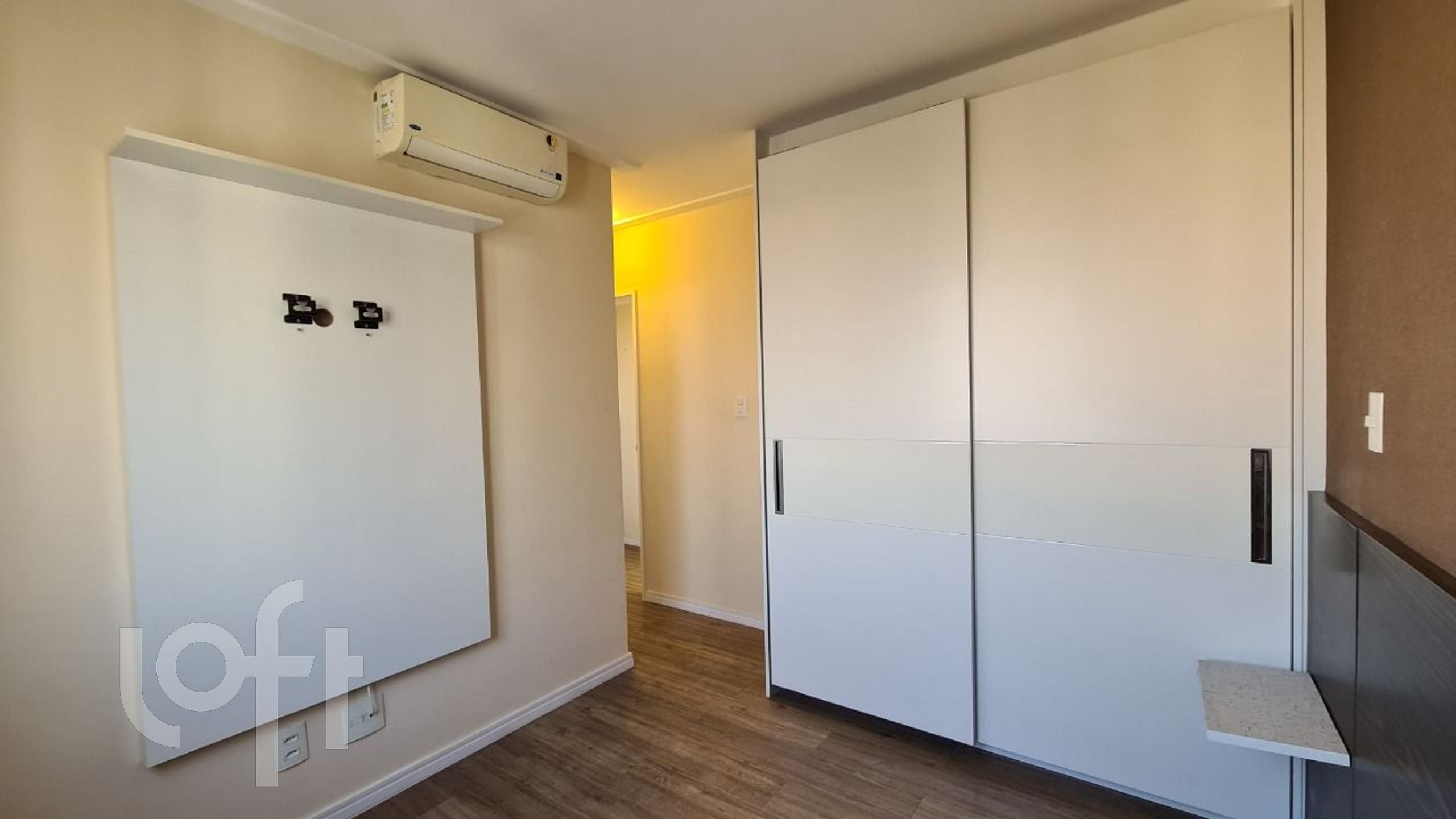 Apartamento à venda com 3 quartos, 76m² - Foto 17