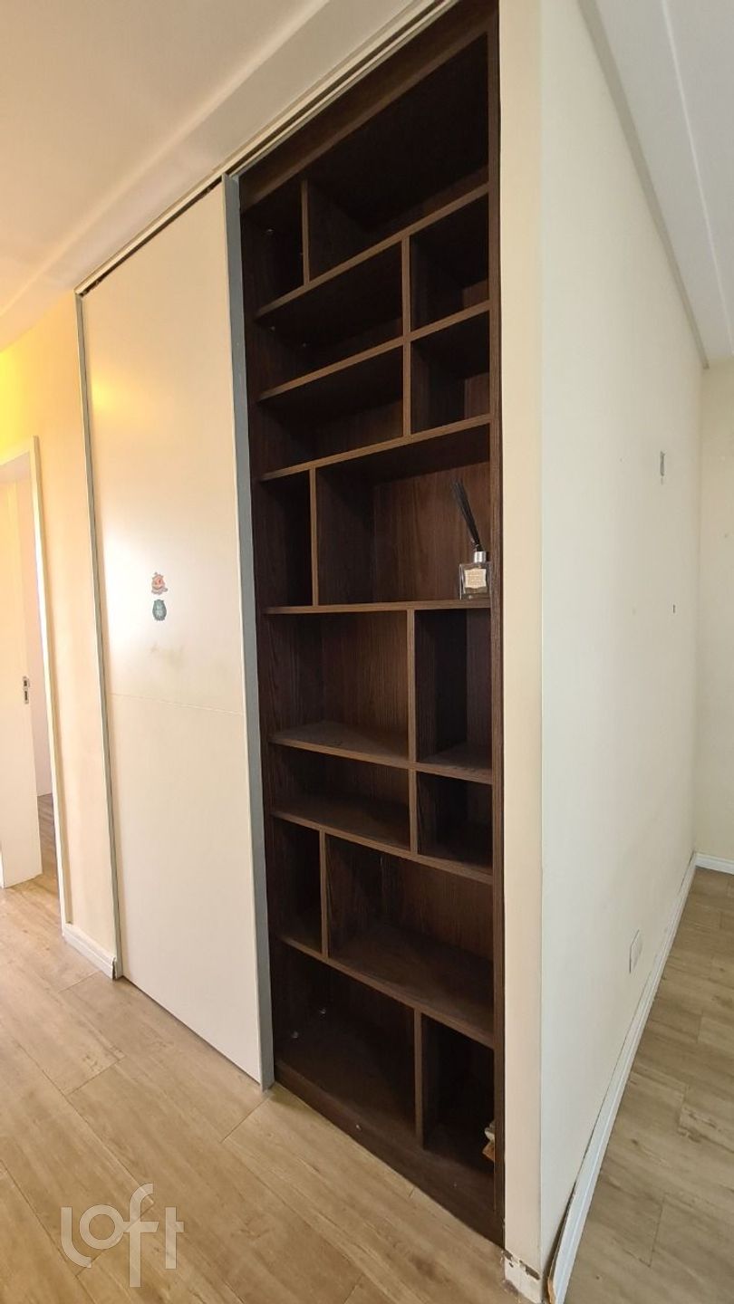 Apartamento à venda com 3 quartos, 76m² - Foto 12