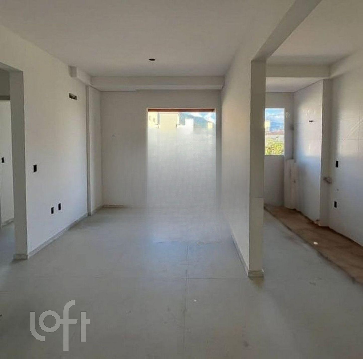 Apartamento à venda em Nova Palhoca com 81 m², 3 quartos, 1 suíte, 1 vaga