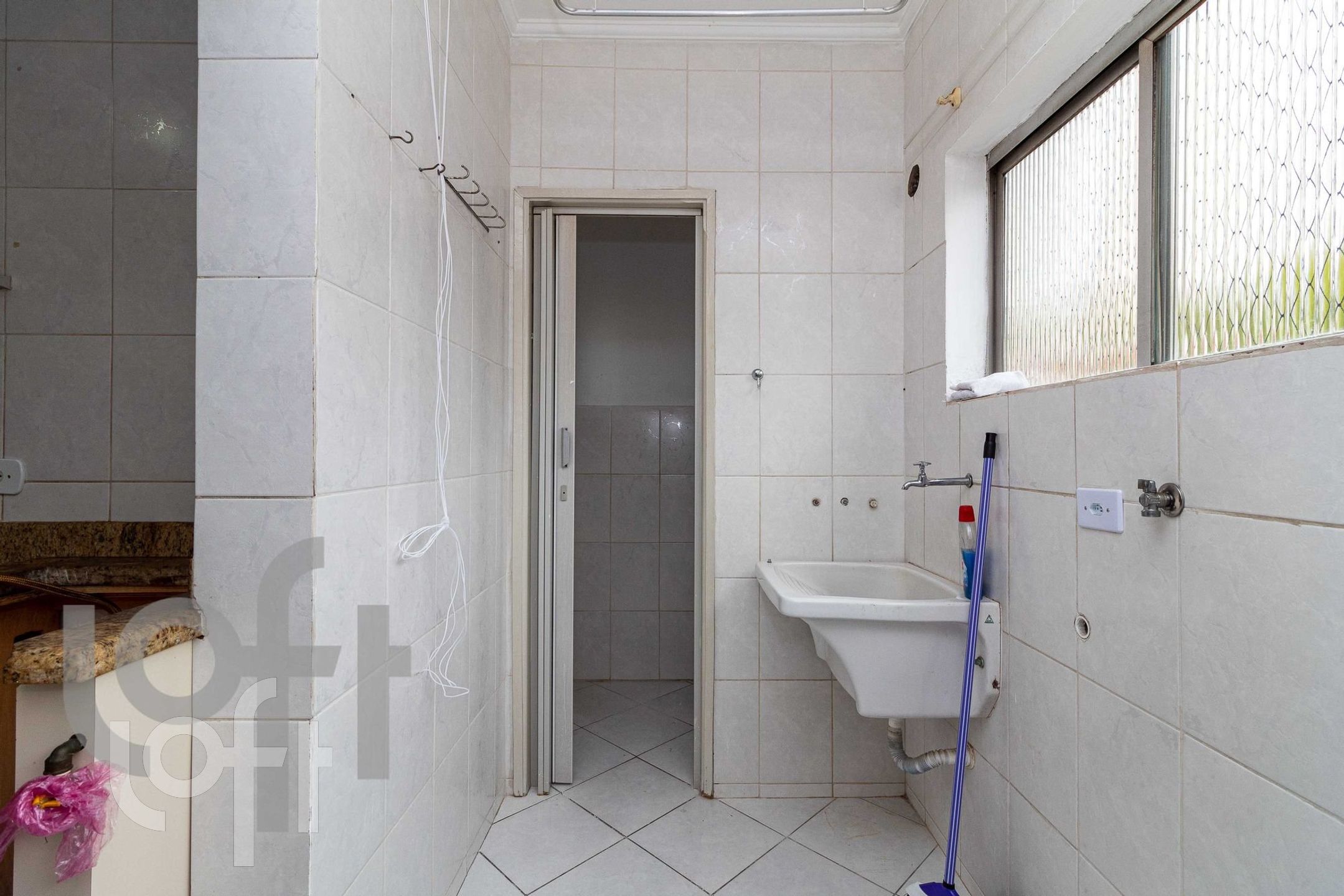 Apartamento à venda com 2 quartos, 65m² - Foto 14