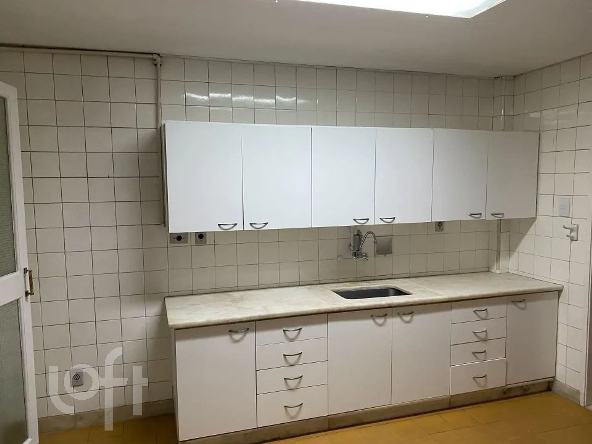 Apartamento à venda com 4 quartos, 258m² - Foto 20