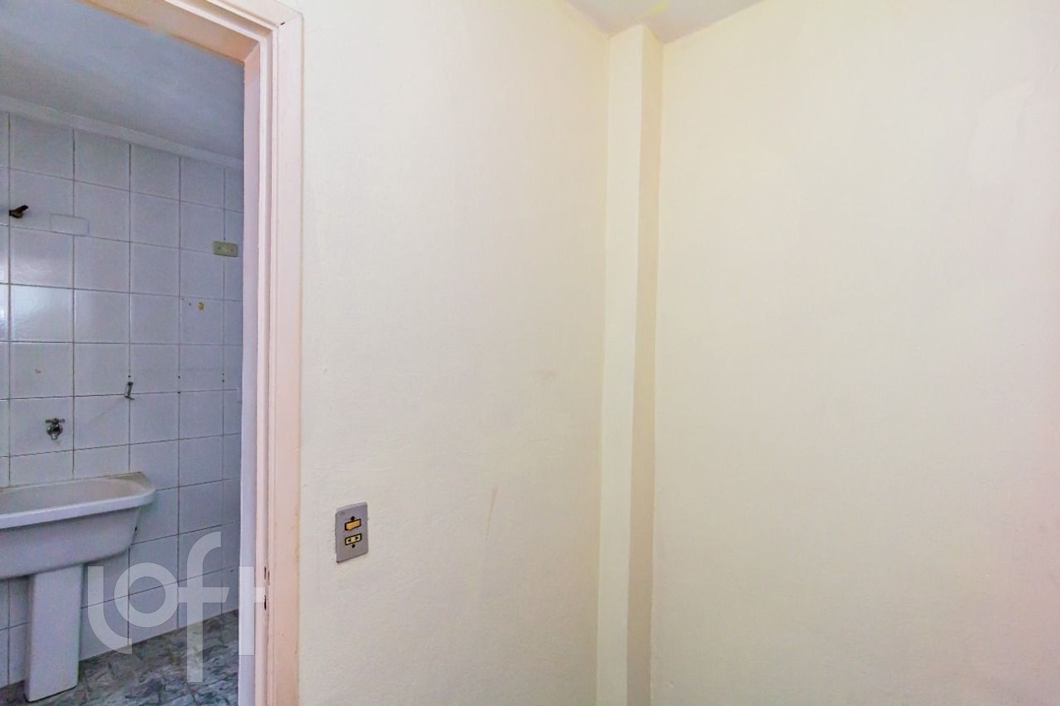 Apartamento à venda com 3 quartos, 74m² - Foto 15