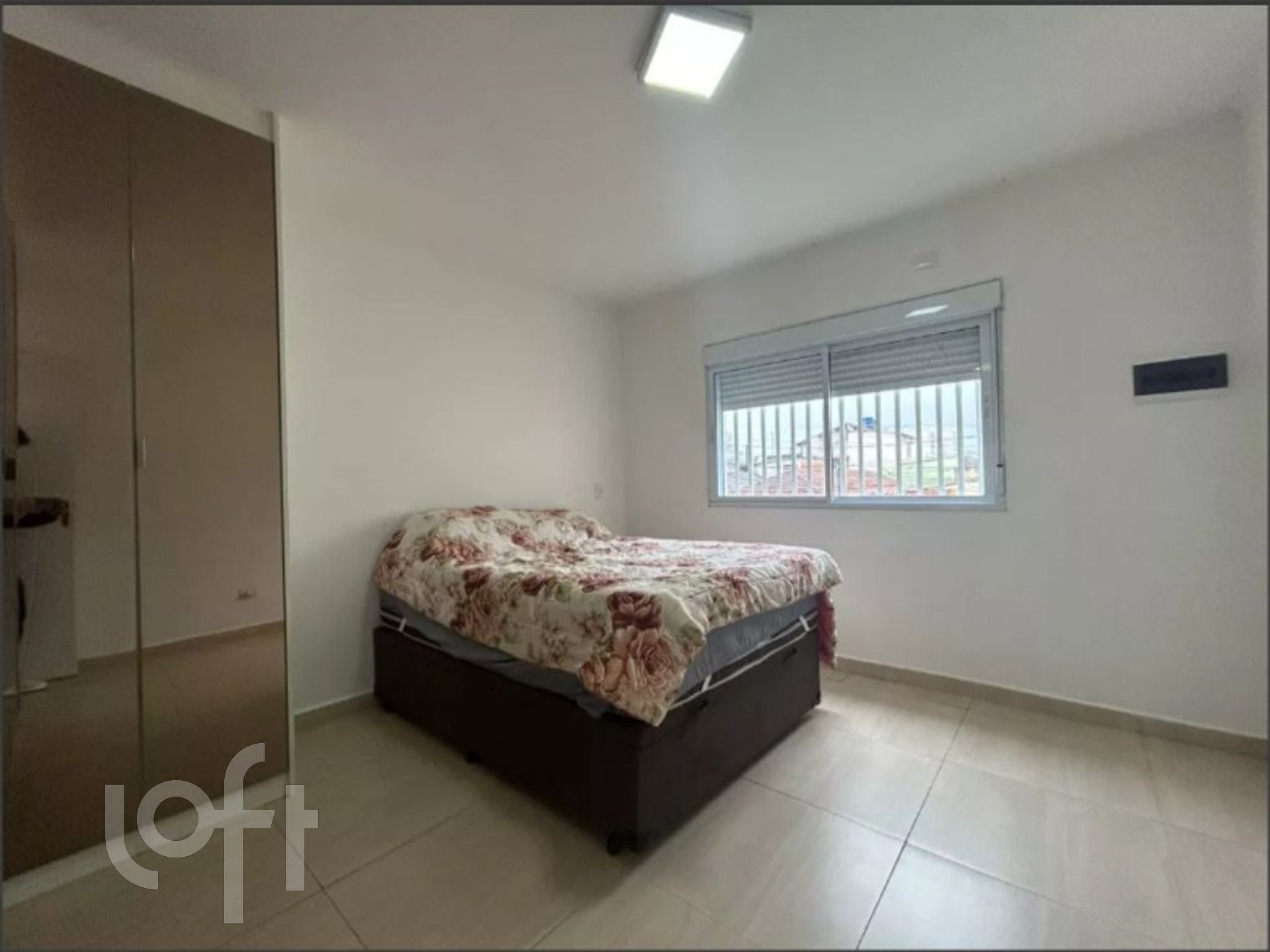 Casa à venda com 2 quartos, 90m² - Foto 9