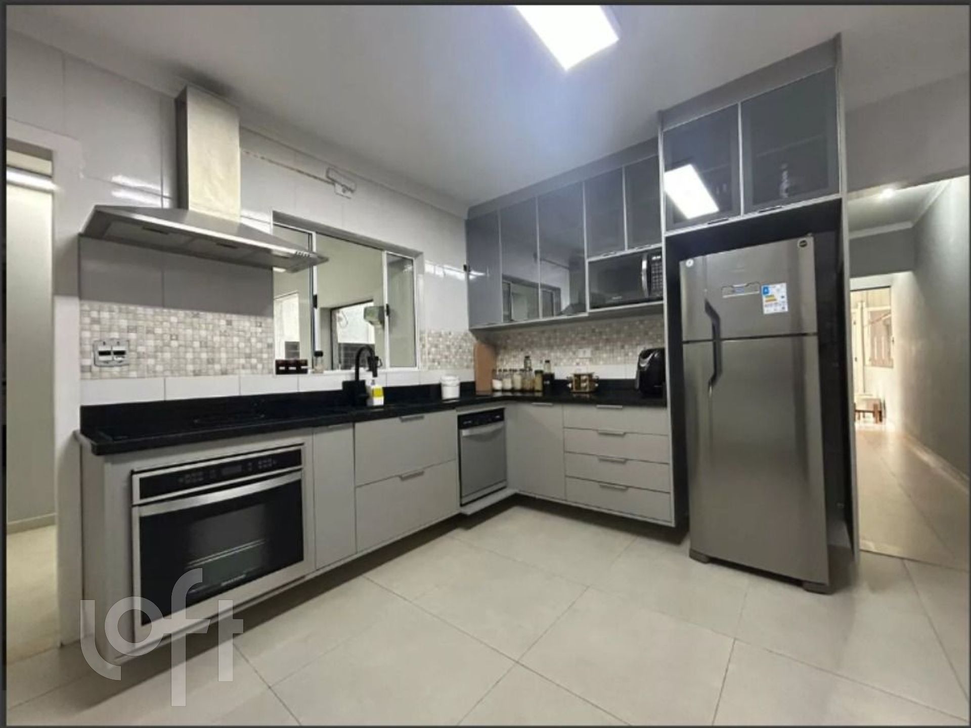 Casa à venda com 2 quartos, 90m² - Foto 5