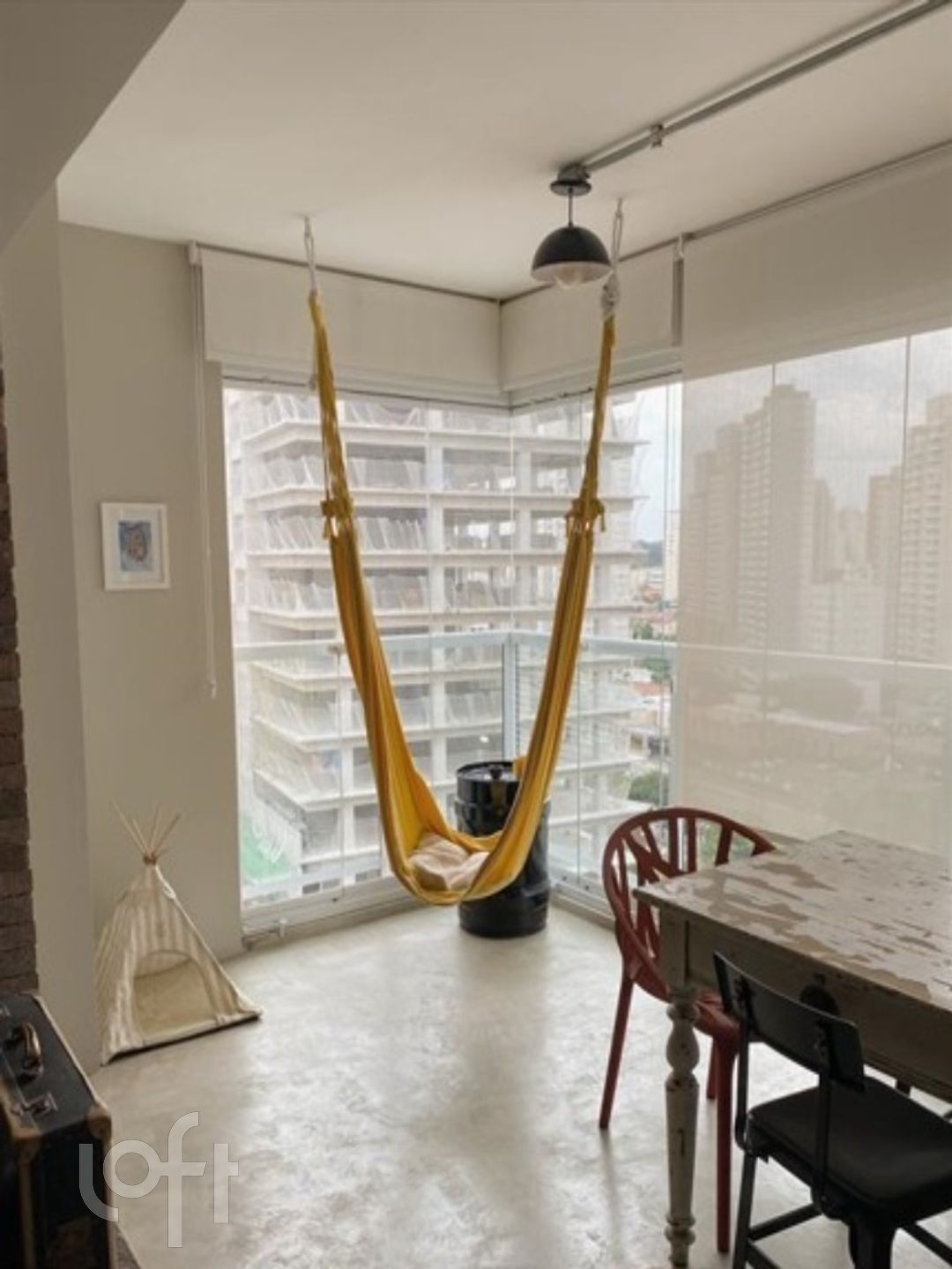 Apartamento à venda com 2 quartos, 70m² - Foto 3