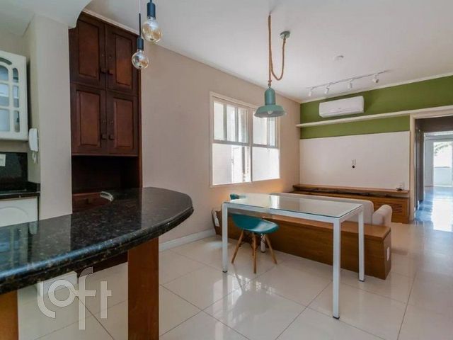 Apartamento com 82m², 2 dormitórios, Farroupilha em Porto Alegre
