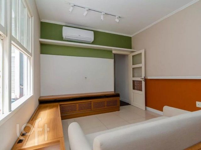 Apartamento com 82m², 2 dormitórios, Farroupilha em Porto Alegre