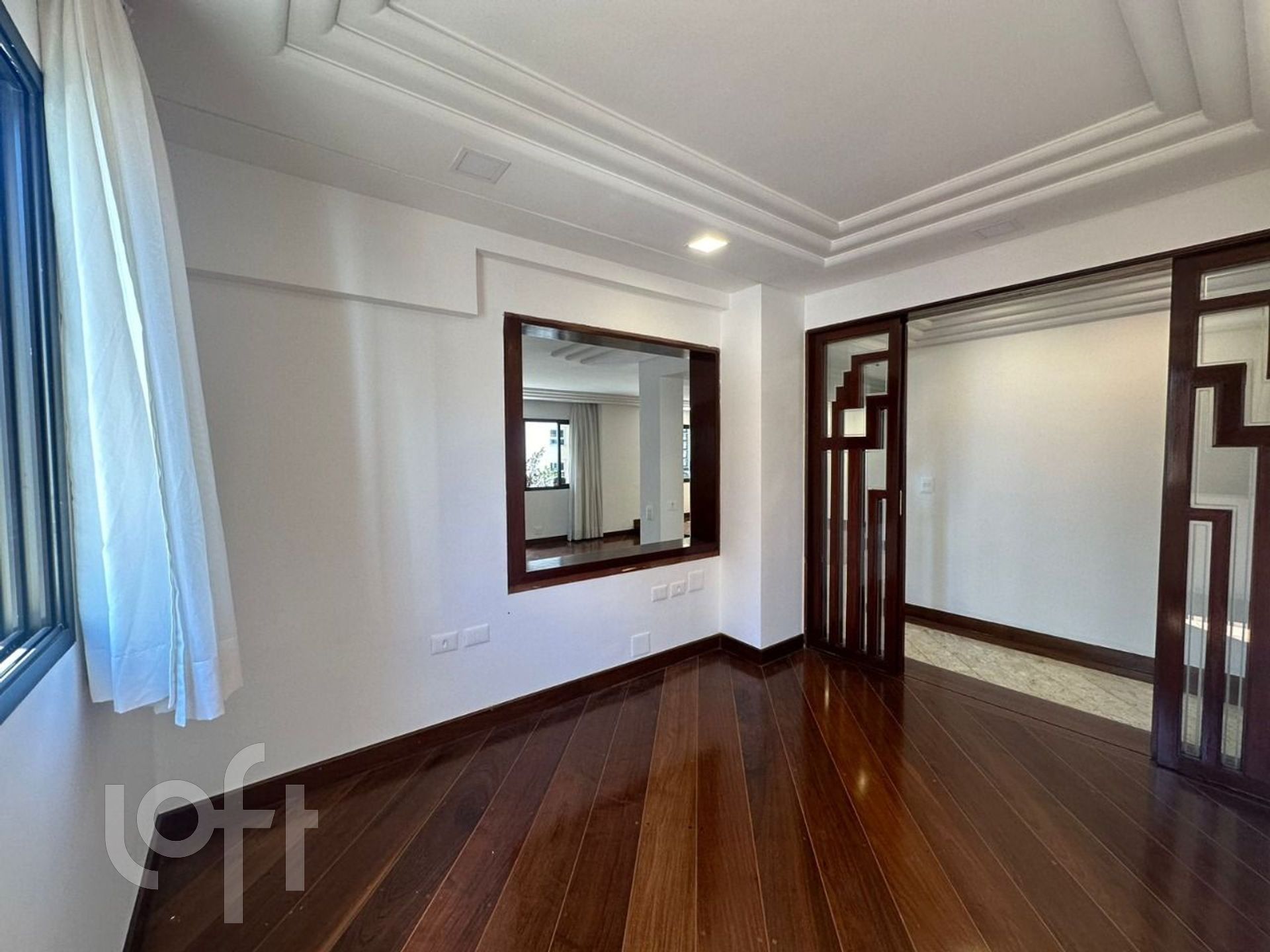 Apartamento à venda com 3 quartos, 189m² - Foto 11