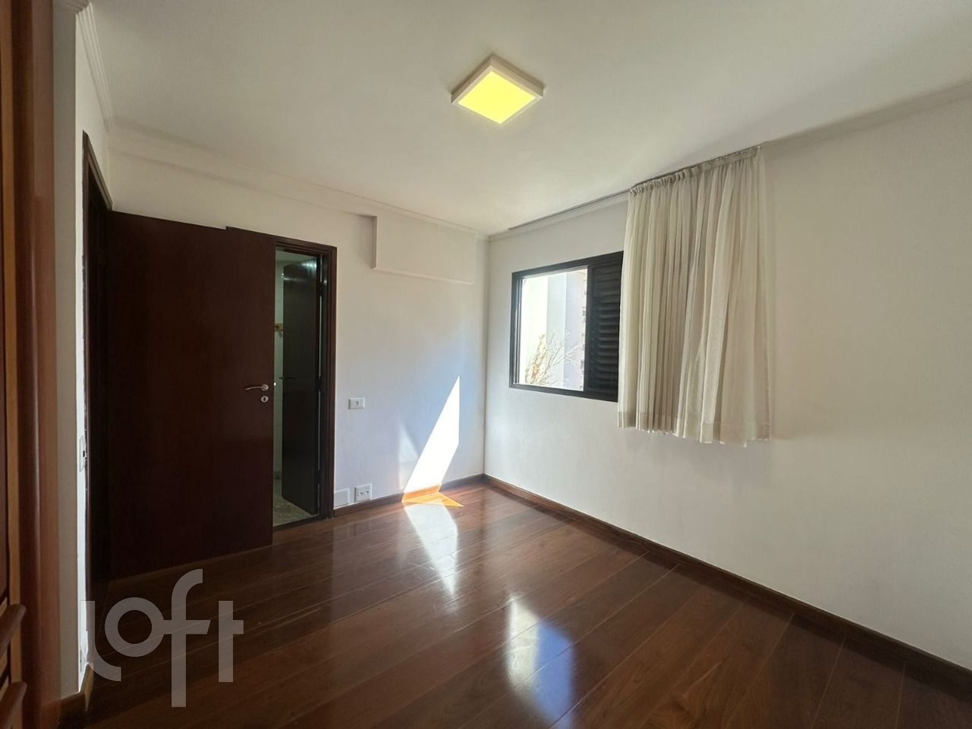 Apartamento à venda com 3 quartos, 189m² - Foto 16