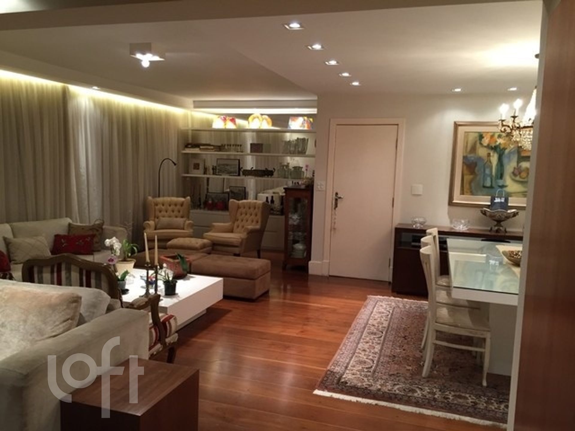 Apartamento à venda com 3 quartos, 170m² - Foto 2