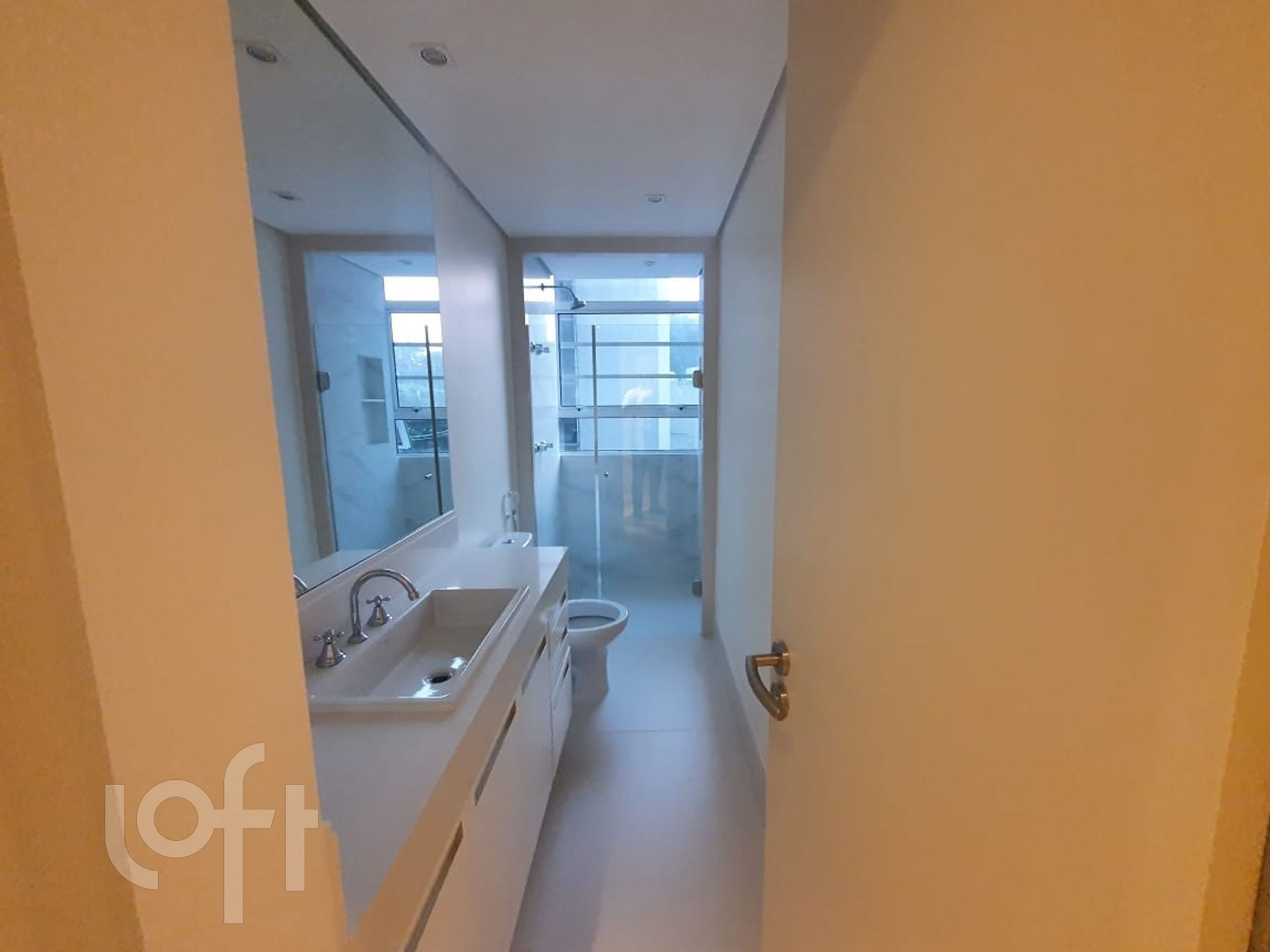 Apartamento à venda com 3 quartos, 150m² - Foto 26