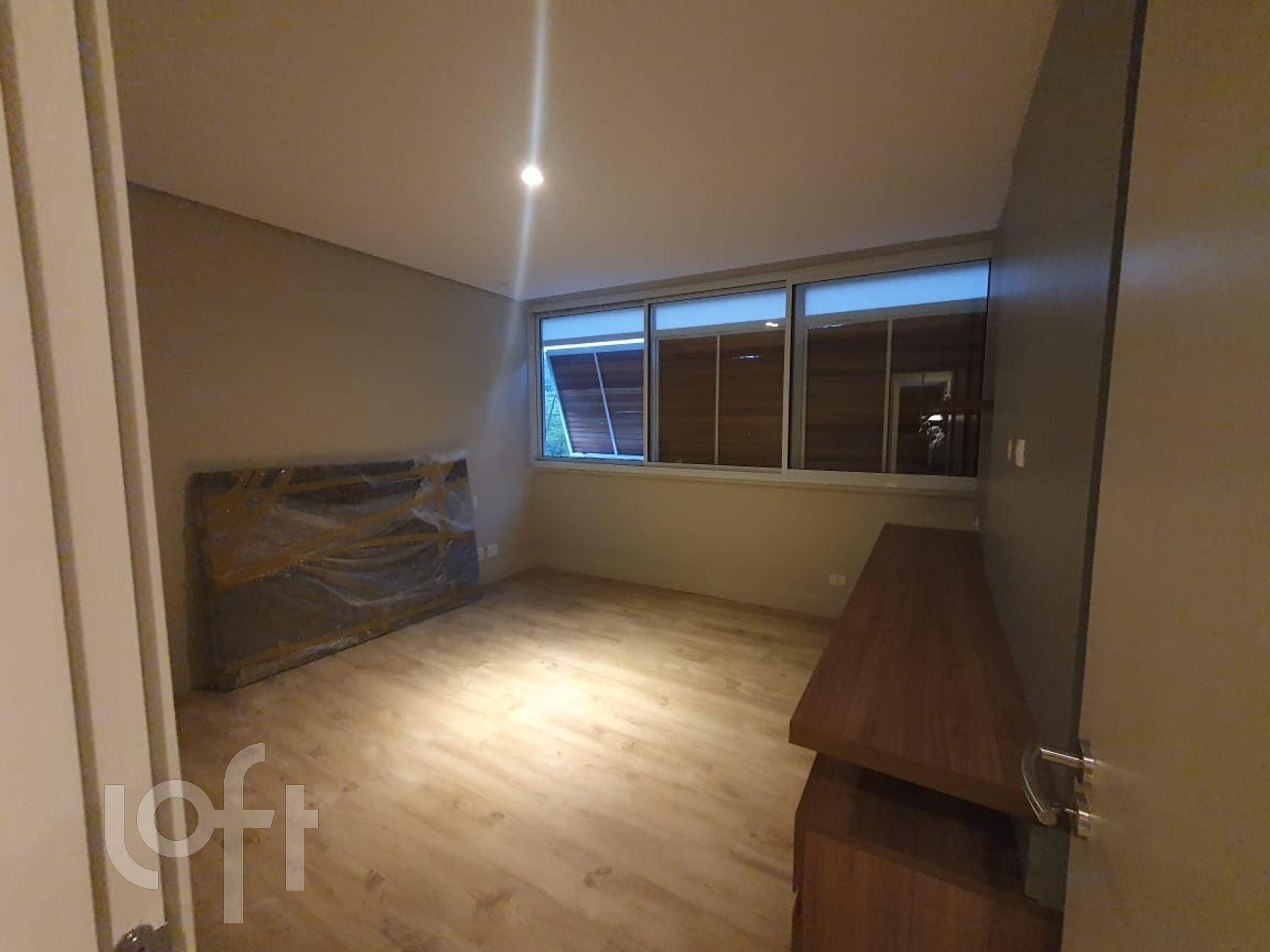 Apartamento à venda com 3 quartos, 150m² - Foto 14