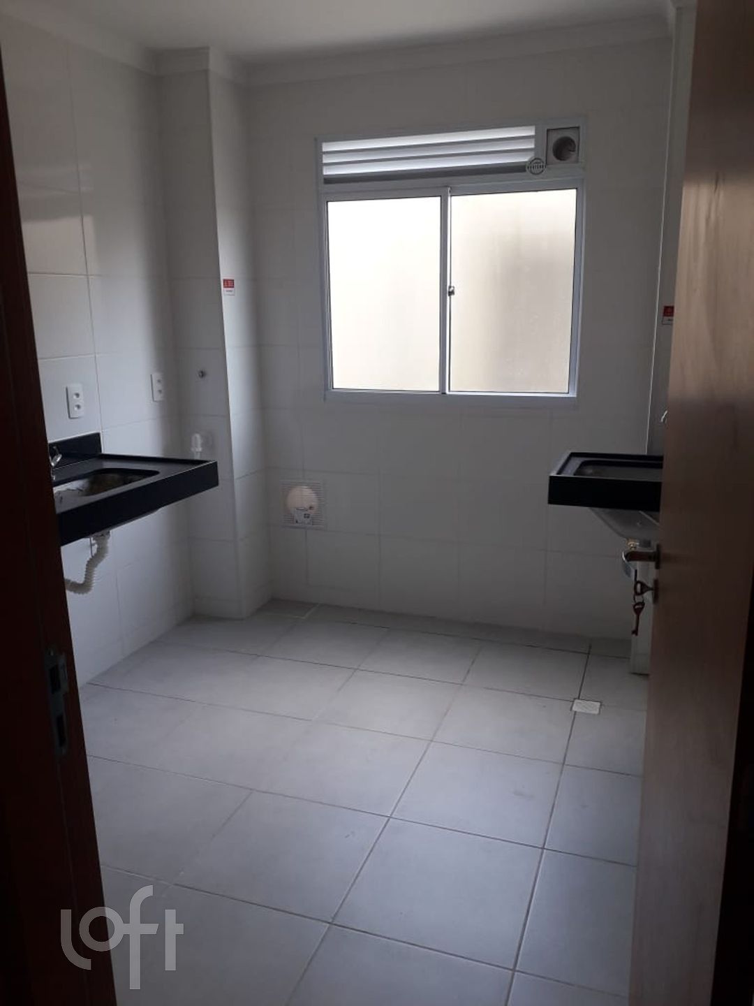 Apartamento à venda com 1 quarto, 37m² - Foto 8