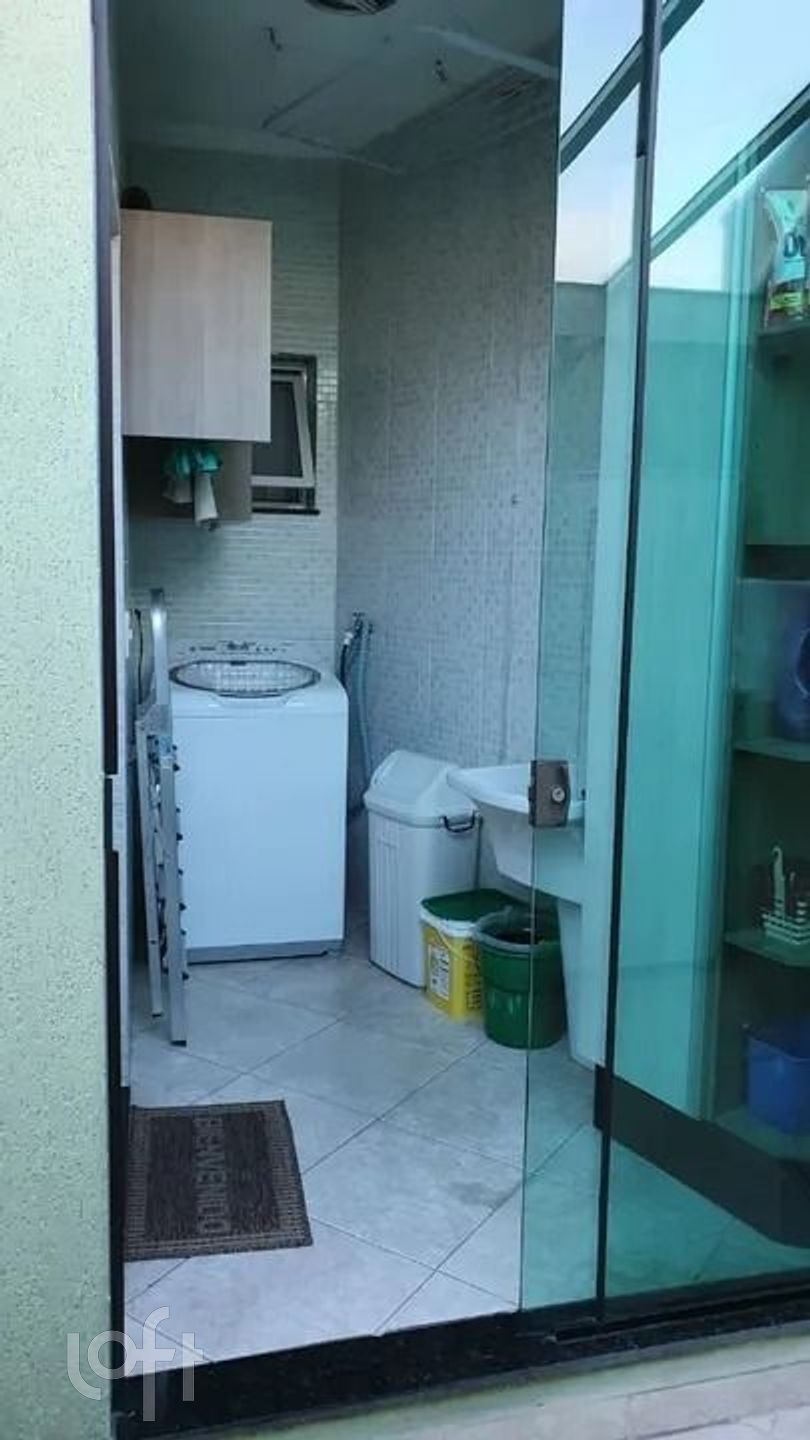 Casa de Condomínio à venda com 3 quartos, 250m² - Foto 4