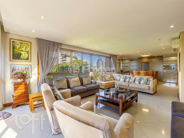 Apartamento com 172m², 3 dormitórios, 3 suítes, 3 vagas, Bela Vista em Porto Alegre