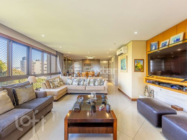 Apartamento com 172m², 3 dormitórios, 3 suítes, 3 vagas, Bela Vista em Porto Alegre