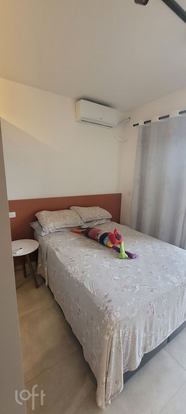 Apartamento à venda com 1 quarto, 33m² - Foto 11