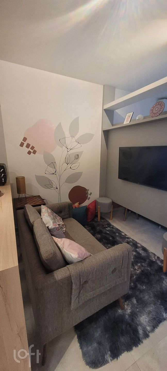 Apartamento à venda com 1 quarto, 33m² - Foto 1