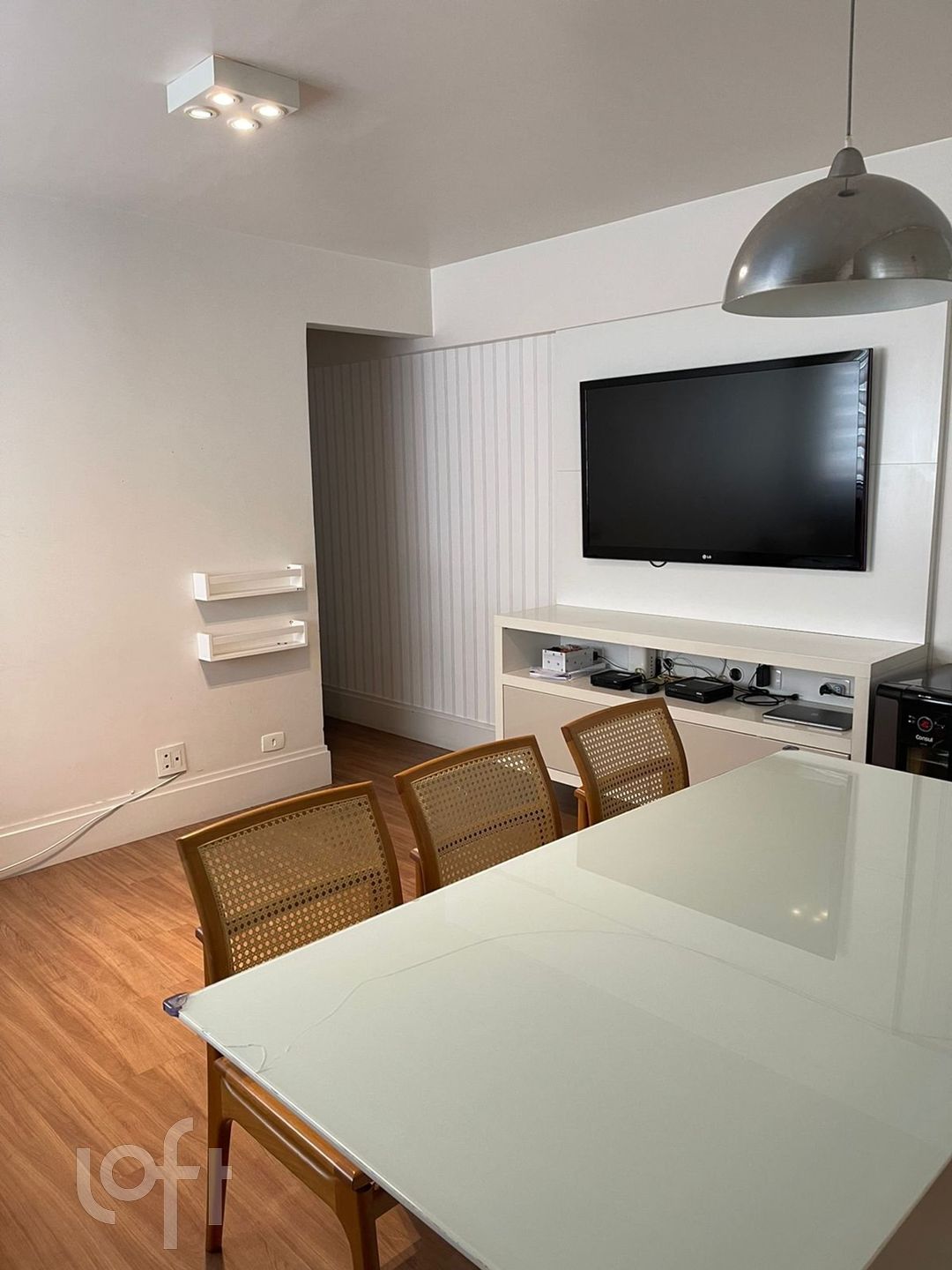 Apartamento à venda em Vila Clementino com 73 m²,